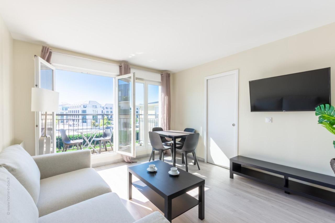 La Fontaine - Fairytale Factory Apartment เชสซี ภายนอก รูปภาพ