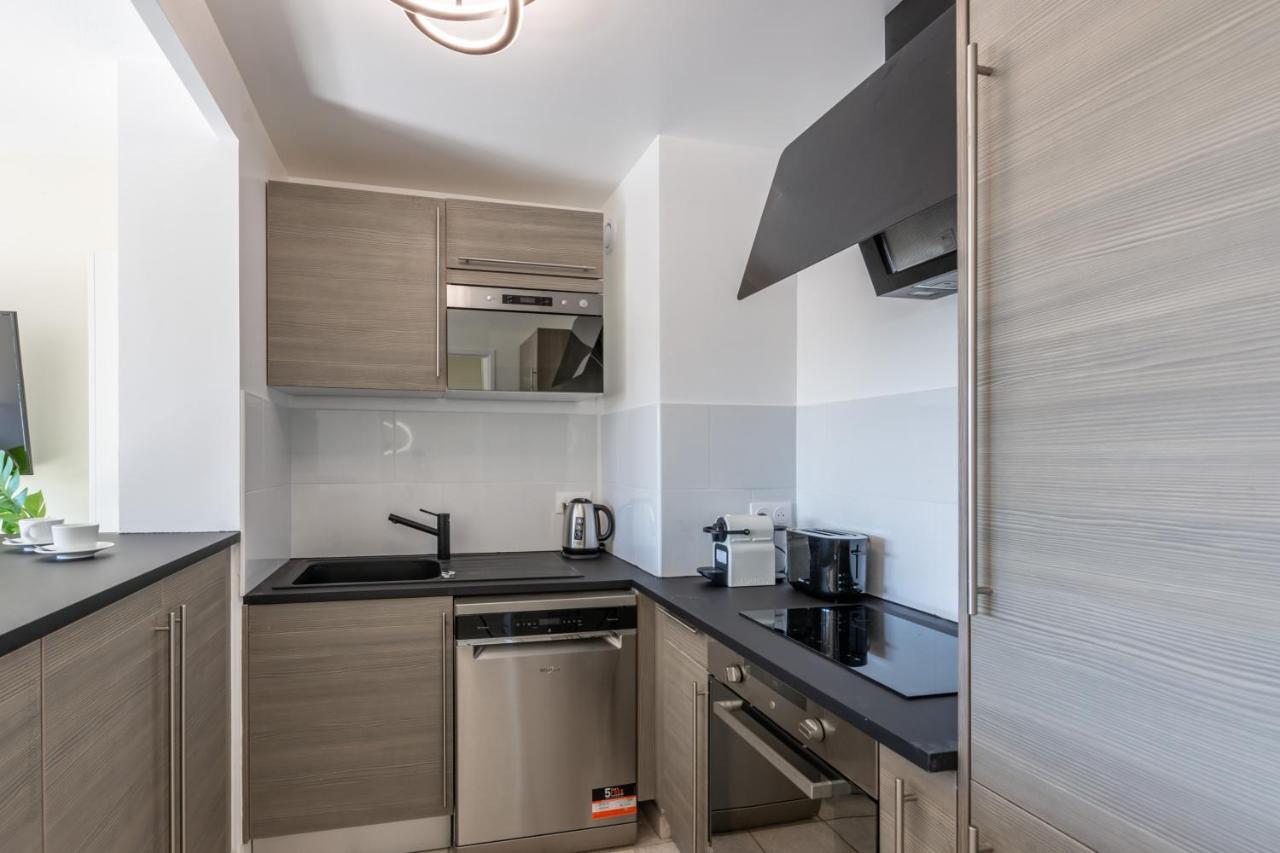 La Fontaine - Fairytale Factory Apartment เชสซี ภายนอก รูปภาพ